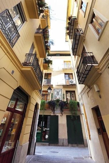 Apartment Flatsforyou Plaza Reina Valencia
